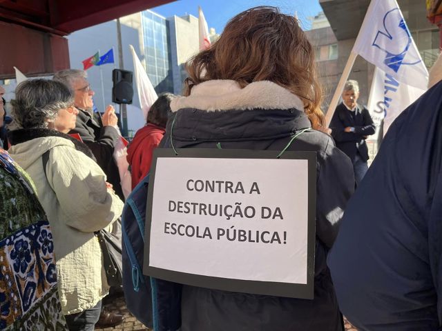 Setubal Greve2fev 1