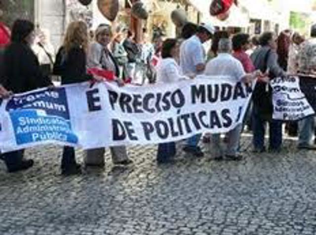 Images (25)