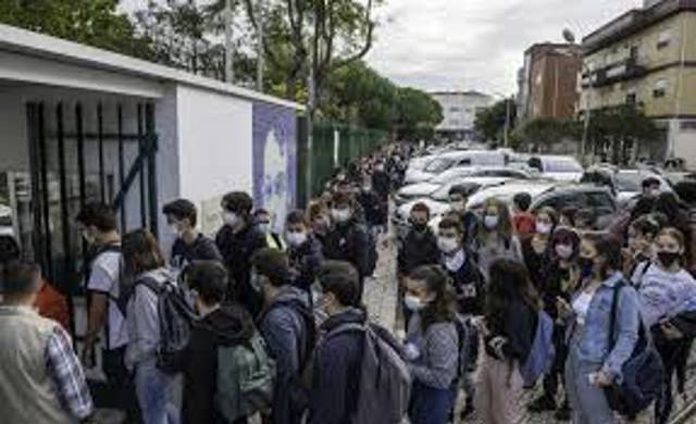 Entrada Escola Covid