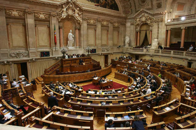 Parlamento1