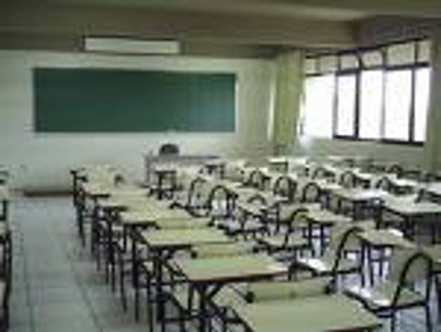 Escola Fechada