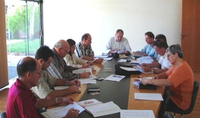 Reuniao (2)