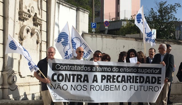 Precariedade (2)