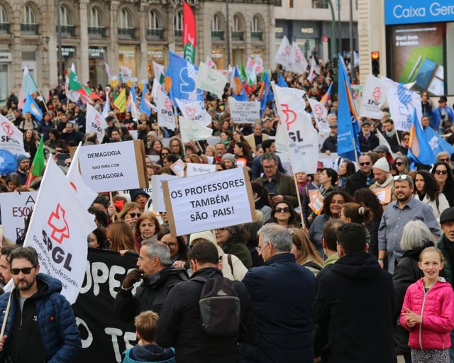 Manif11fev 22