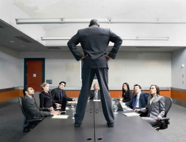 Chefe Em Cima Da Mesa
