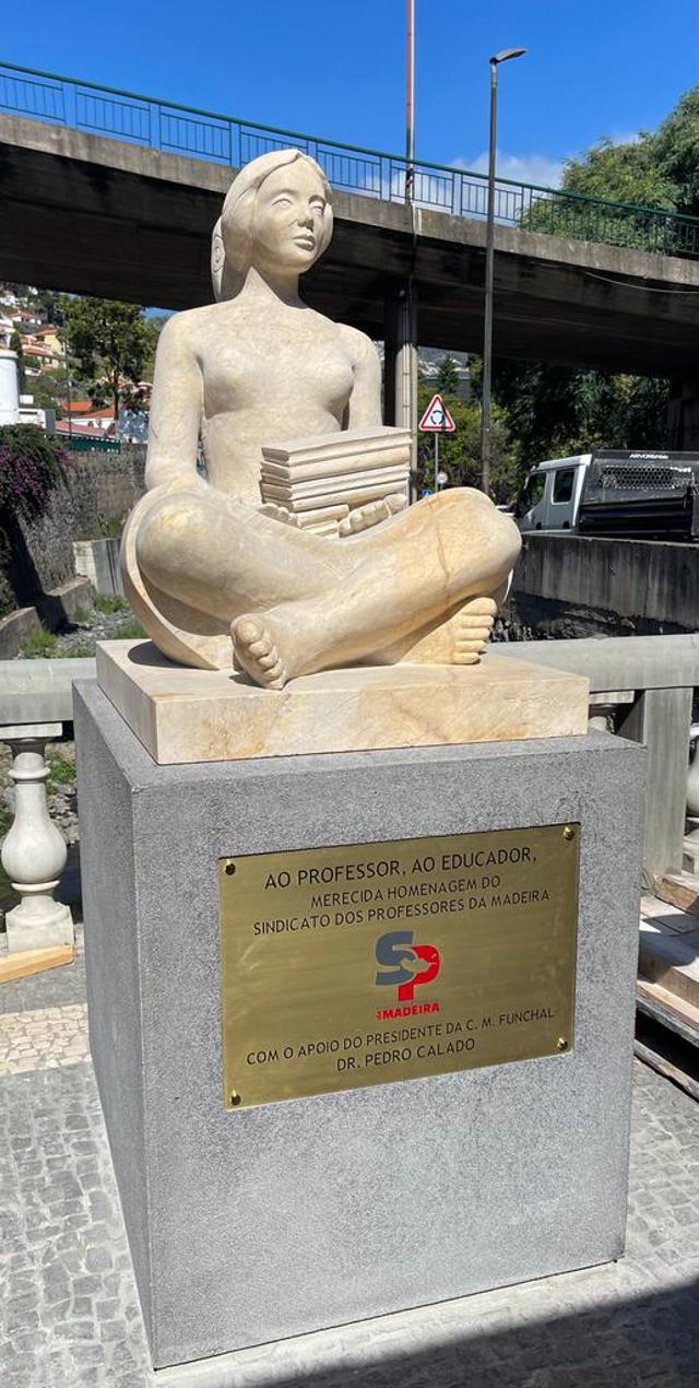 A Professora Funchal2