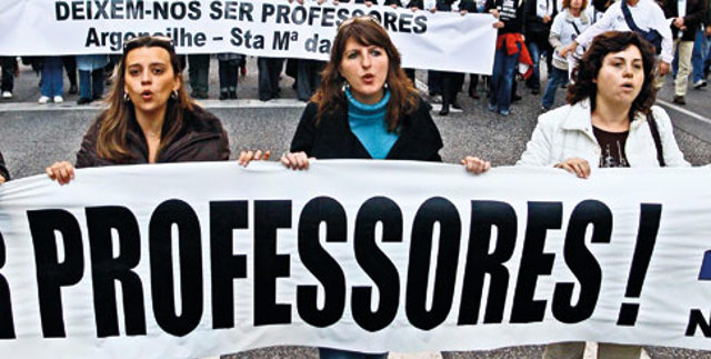 Card Manif Professores