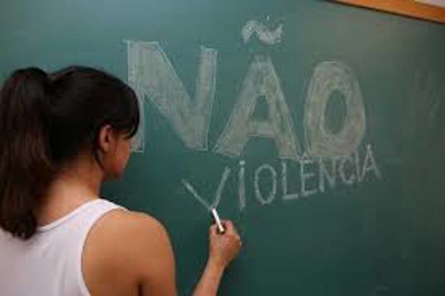 Violencia Escolas2